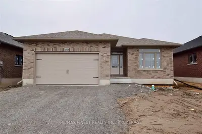 140 Cherrywood Parkway, Greater Napanee, On K7r 0c3