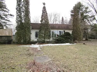 181 Hillside Circle, Leeds And The Thousand Islands, On K0h 2n0