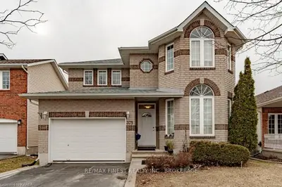 375 Ellesmeer Avenue, Kingston, On K7p 2v6