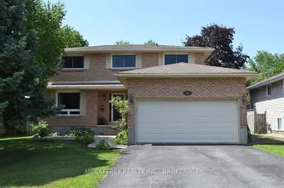 18 Angus Drive, Greater Napanee, On K7r 3w6
