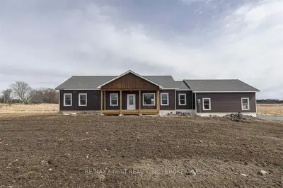 15 Cuthill Lane, Greater Napanee, On K7r 3k8