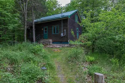 99 Village Estates Lane, Frontenac Islands, ON, K0E 1L0