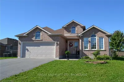 13 KANVERS WAY , Greater Napanee, ON K7R 3X7