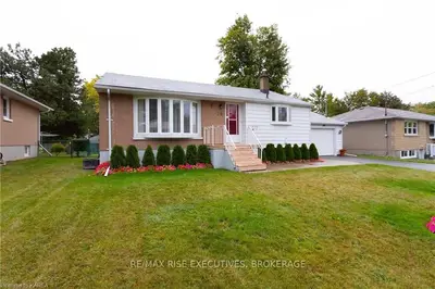 28 Lennox Street, Kingston, On K7m 4s2