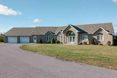 1935 COUNTY ROAD 22, Loyalist, ON K0H 1G0