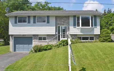 289 CHURCH Street, Greater Napanee, ON K7R 1C5
