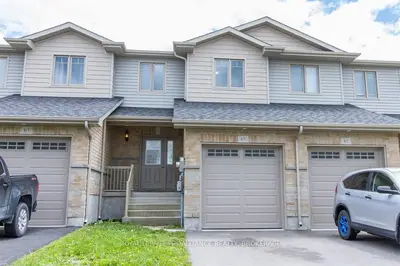915 Blossom Street, Kingston, On, K7p 0h6