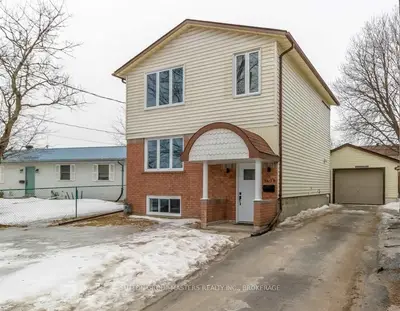 1438 Montreal Street, Kingston, ON K7K 1L9
