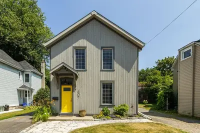 407 Barrie Street, Kingston, On K7k 3t8