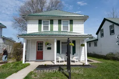 364 Brock Street, Gananoque, On K7g 1k6