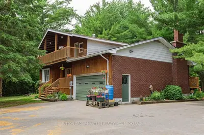 1978 Burbrook Road, Kingston, On K7l 4v4
