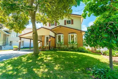 24 Rockford Place, Kingston, On K7k 5z8