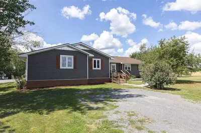3829 County Road 9, Greater Napanee, On, K7r 3k8