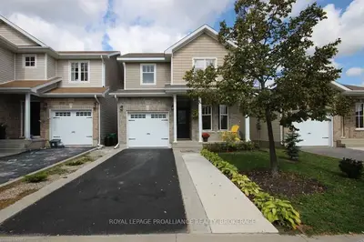 504 Mccallum Street, Kingston, On K7k 0b3