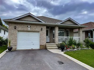 1889 SPINDLEWOOD Street, Kingston, ON K7P 3H1