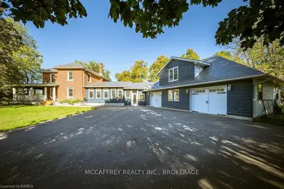 291 Old Hamburg Road, Greater Napanee, On K7r 3k7