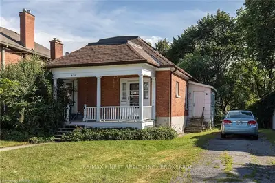 420 Earl Street, Kingston, On K7l 2j8