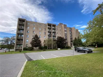 358 Queen Mary Road 514, Kingston, On K7m 7e8