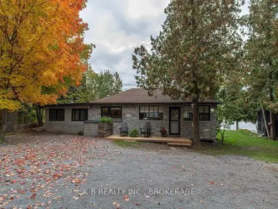 164 N Beaver Lake Road, Stone Mills, On K0k 3g0