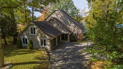 318 Nicholson Point Road, Loyalist, On K0h 1g0