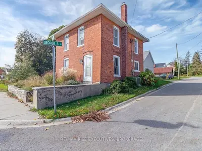 43 Grove Street, Stone Mills, On K0k 2s0