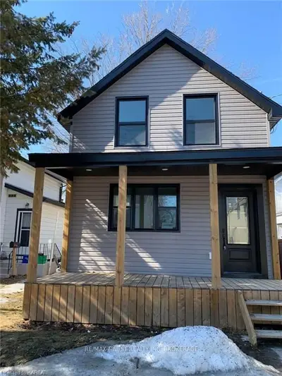 48 Brock Street, Brockville, On K6v 4e8