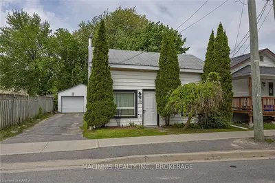 39 Factory Street, Loyalist, On K0h 2h0