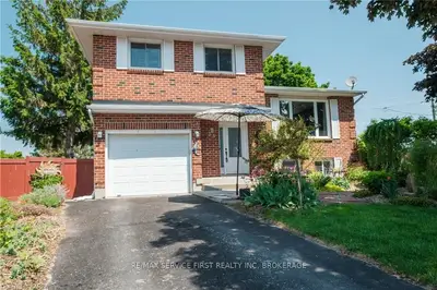 34 Balmoral Court, Kingston, On K7m 7t1