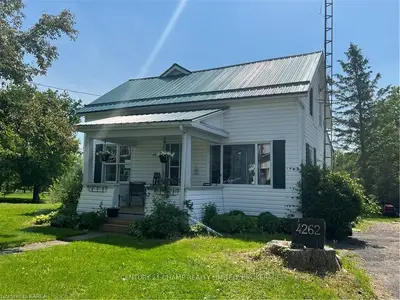 4262 County 1 Road E, Stone Mills, On K0k 3n0