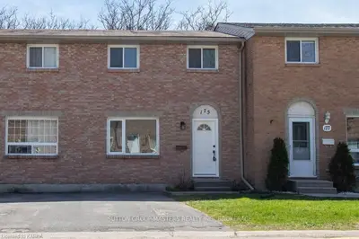 109 Rosemund Crescent 175, Kingston, On K7m 6z2