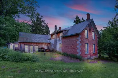 130 Quabbin Hill Road, Leeds And The Thousand Islands, On K0e 1r0