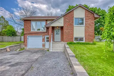 968 Kenshaw Street, Kingston, On K7p 1m1