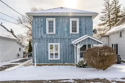 172 Thomas Street, Deseronto, On K0k 1x0