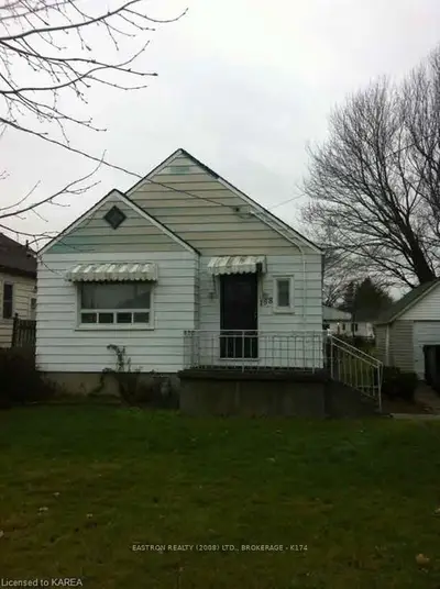 158 Kingscourt Avenue, Kingston, On, K7k 4p6