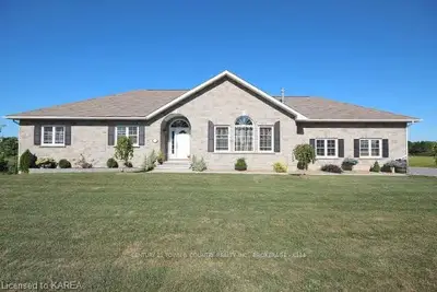 158 Conner Drive, Front Of Leeds & Seeleys Bay, On K7g 2v4