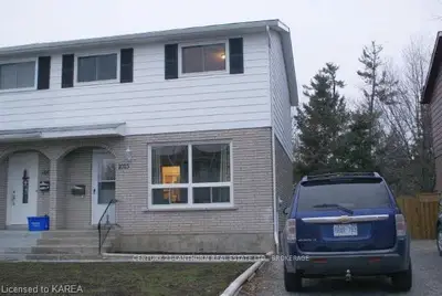 1015 Sprucewood Crescent, Kingston, On K7p 1n1