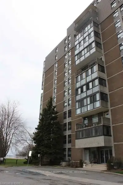 2 MOWAT Avenue 1105, Kingston, ON K7M 2K1