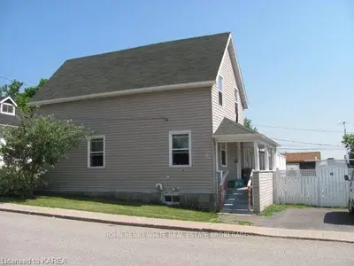 81 JAMES Street, Gananoque, ON K7G 1R3