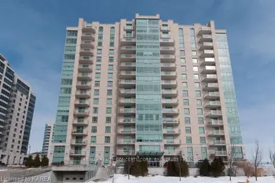 5 Gore Street 1305, Kingston, On K7l 0a1