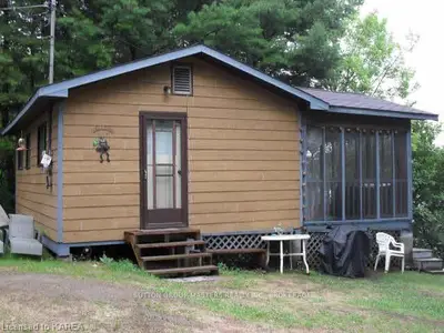 820 Wally Lane, Leeds And The Thousand Islands, On K0h 2n0