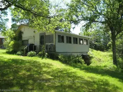 8 Turnbull Lane, Rideau Lakes, On K0g 1x0