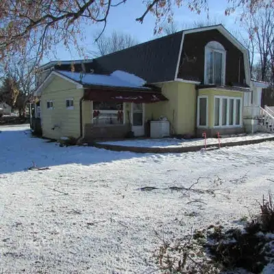 20 S Concession Street, Stone Mills, On K0k 3g0