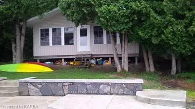Lb12 Dawson Bay, Rideau Lakes, On, K0e 1n0