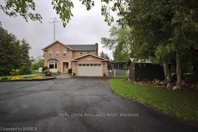 3013 + 3023 Bur Brook Road, Kingston, On K7p 2y7