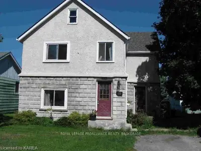 365 HENRIETTA Street, Gananoque, ON K7G 1X6