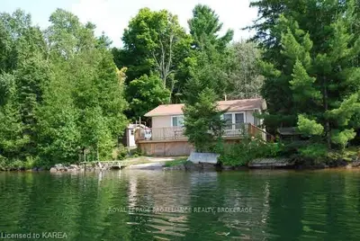 326 Featherston Lane, Tay Valley, On K0g 1x0