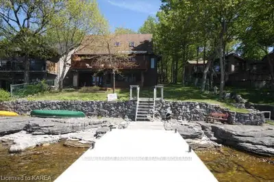 286 Nicholsons Point Road, Loyalist, On K0h 1g0