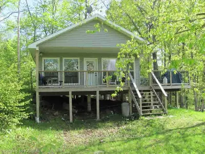 819 Jims Lane, Leeds And The Thousand Islands, On K0h 2n0