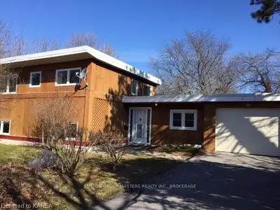 375 Elmwood Street, Kingston, On K7m 2z2