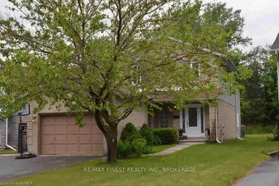 1085 Lombardy Street, Kingston, On K7m 8m6